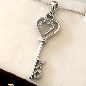 Key Necklace 🗝✨